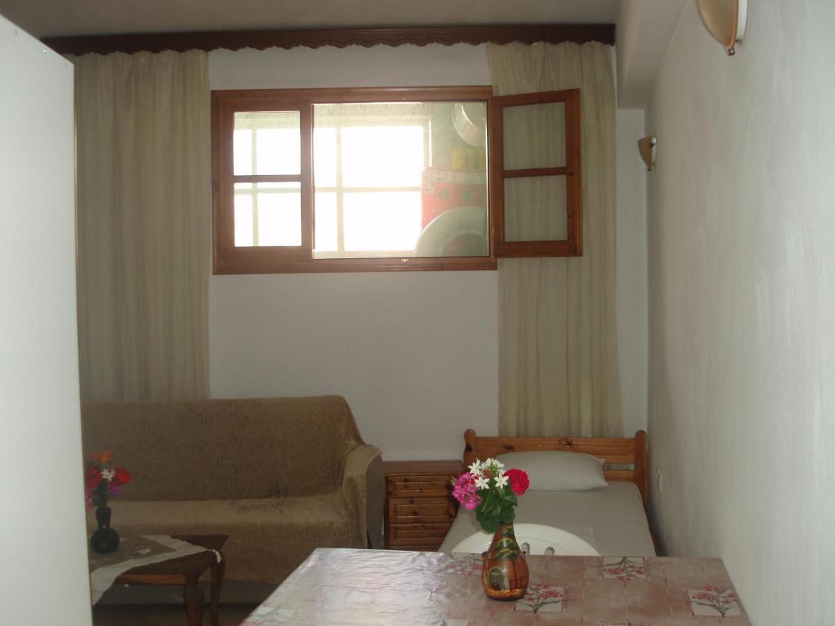 Skiathos Studios Hl Luaran gambar