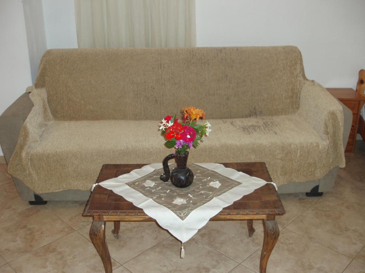 Skiathos Studios Hl Luaran gambar